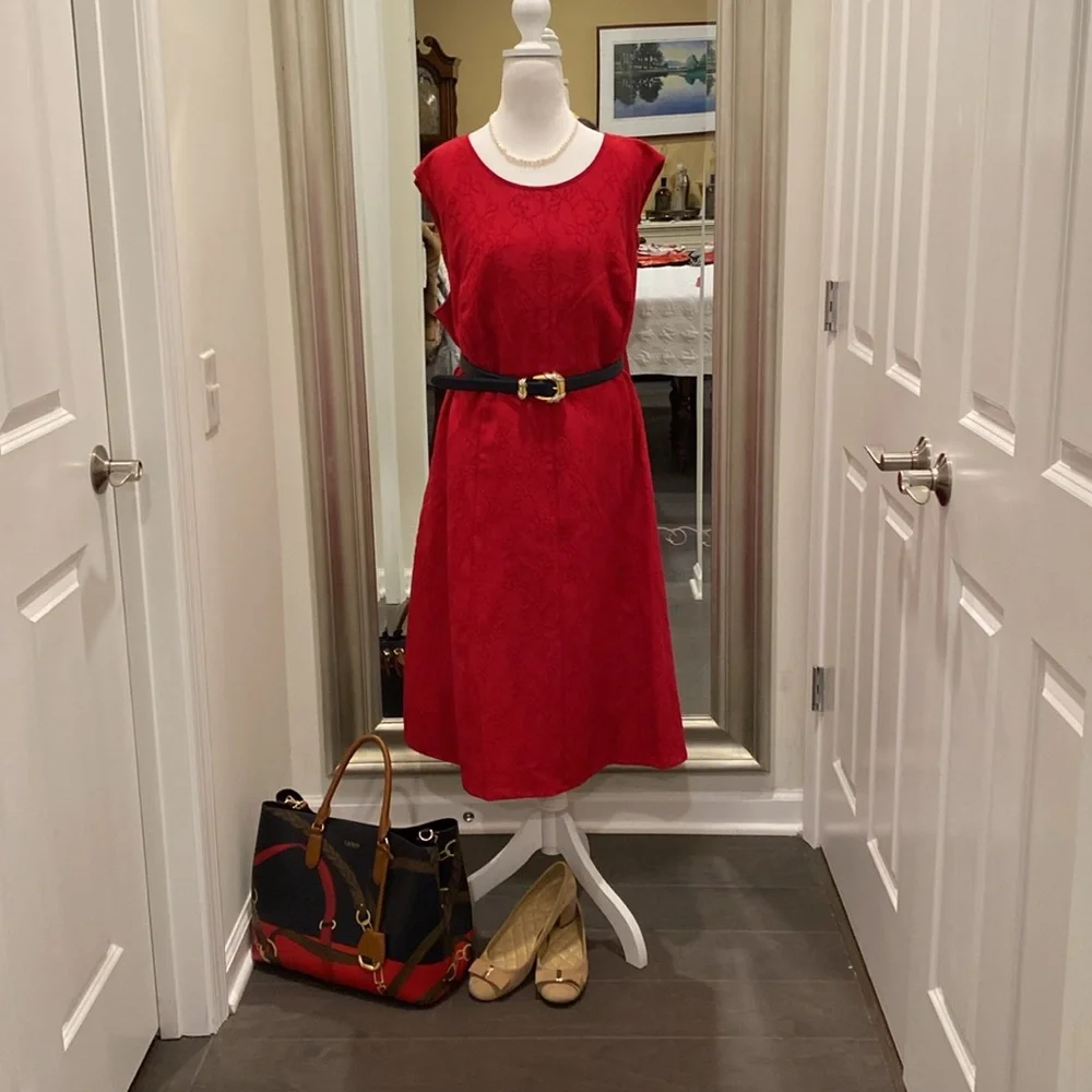 Adrianna Papell red A-line cocktail dress Size 18W fully lined zipper in back - Picture 2 of 12